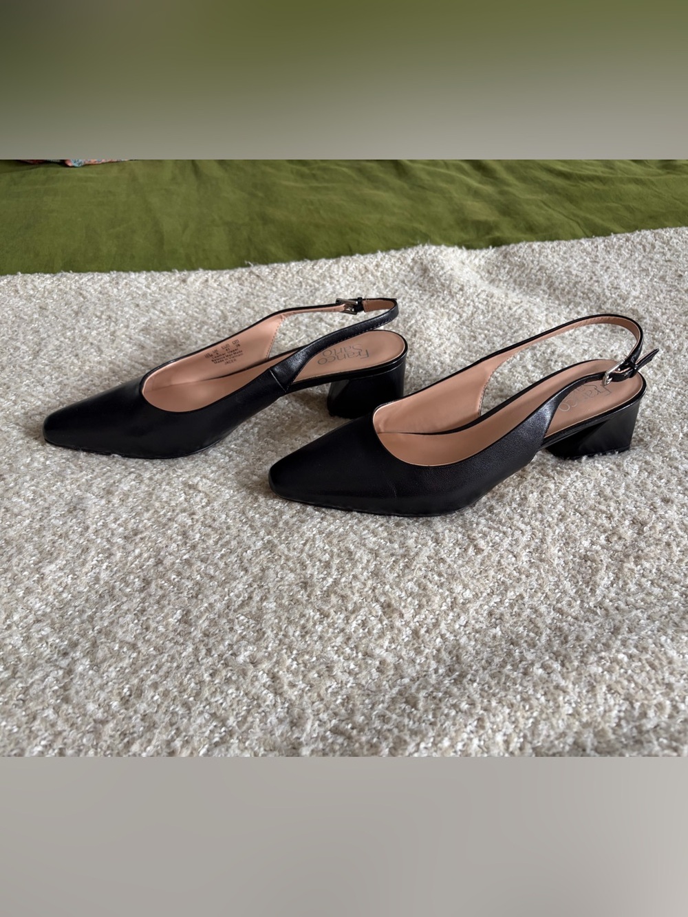 Black Leather Kitten Heels Women’s Size 10